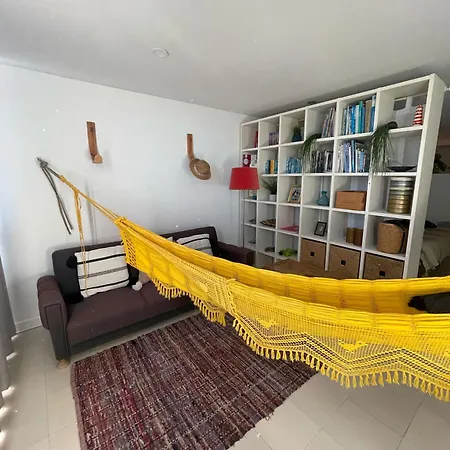 Sao Joao Lounge * Кошта-да-Капарика